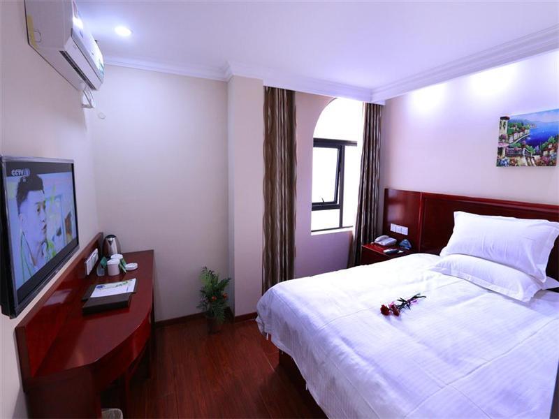Greentree Inn Shanghai South Railway Station Luoxiang Road Shell Hotel 외부 사진