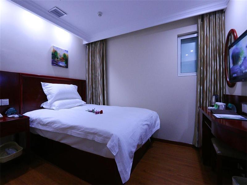Greentree Inn Shanghai South Railway Station Luoxiang Road Shell Hotel 외부 사진