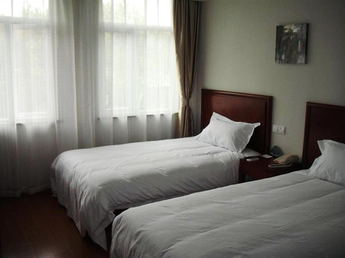 Greentree Inn Shanghai South Railway Station Luoxiang Road Shell Hotel 외부 사진